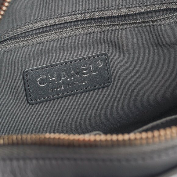 Chanel Gabrielle Quilted Hobo Aged Calfskin Grey Leather Crossbody Shoulder Bag - Picture 11 of 12